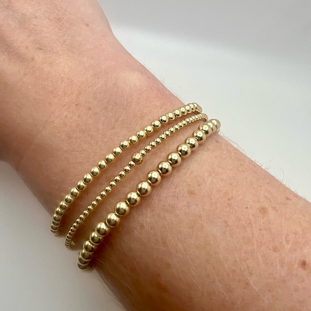 π Set of 2mm 3mm 4mm 14k Gold Filled Beaded Stretch Bracelets - Picture 2 of 9